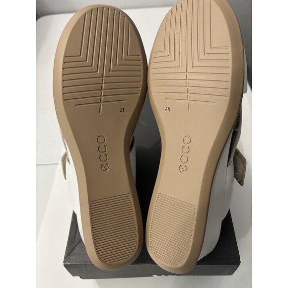 ECCO Shape 35 Wedge White Sandal 2 Strap Leather NIB Size 9 9.5 - Picture 7 of 9